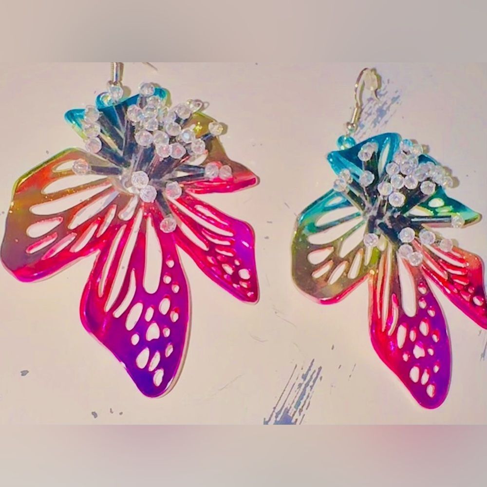 HUGE FLOWER EARRINGS
